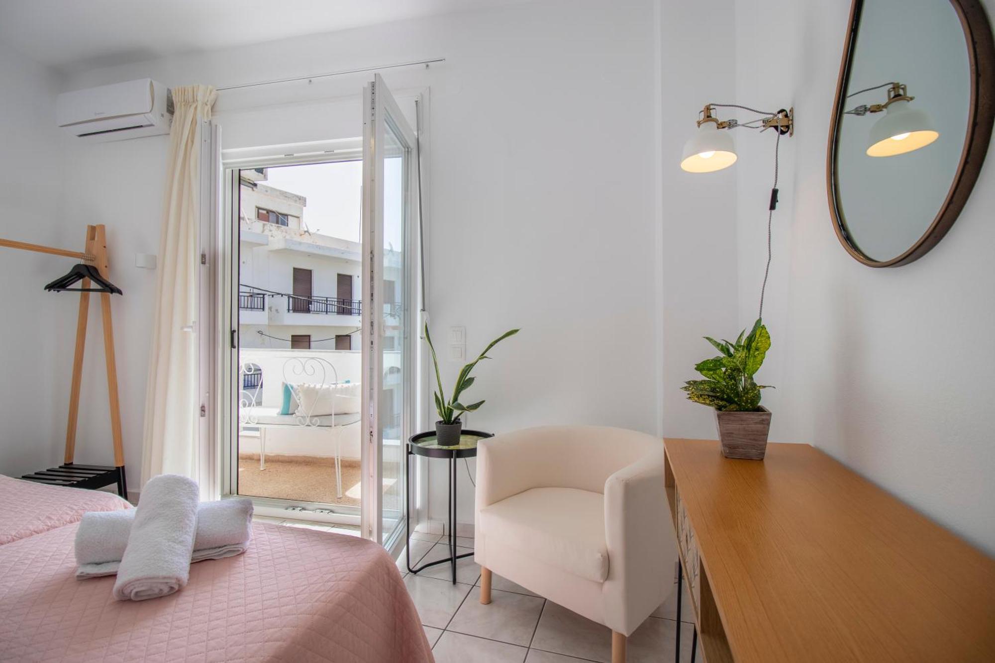 Babilia Central Appartment Suites Limenas Hersonisou Herszonisszosz Kültér fotó